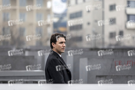 Justin Trudeau beim Holocaust-Mahnmal in Berlin
