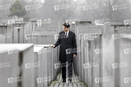 Justin Trudeau beim Holocaust-Mahnmal in Berlin