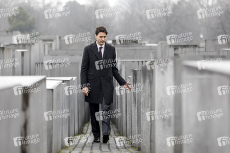 Justin Trudeau beim Holocaust-Mahnmal in Berlin