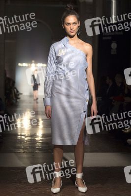 Roberto Verino Fashion Show auf der Mercedes-Benz Fashion Week Madrid AW 2017