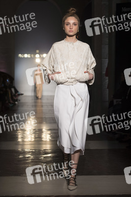 Roberto Verino Fashion Show auf der Mercedes-Benz Fashion Week Madrid AW 2017