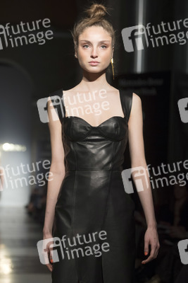 Roberto Verino Fashion Show auf der Mercedes-Benz Fashion Week Madrid AW 2017