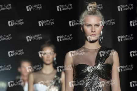 Roberto Verino Fashion Show auf der Mercedes-Benz Fashion Week Madrid AW 2017