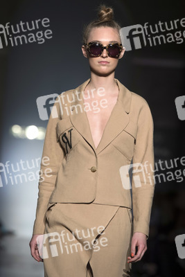Roberto Verino Fashion Show auf der Mercedes-Benz Fashion Week Madrid AW 2017