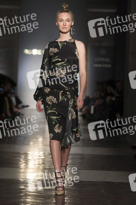 Roberto Verino Fashion Show auf der Mercedes-Benz Fashion Week Madrid AW 2017