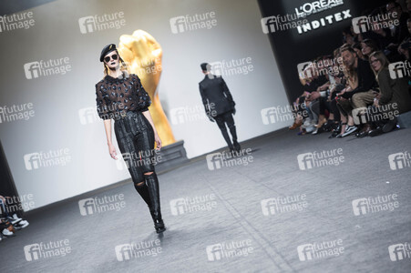 Ana Locking Fashion Show auf der Mercedes-Benz Fashion Week Madrid AW 2017