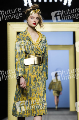 Miguel Marinero Fashion Show auf der Mercedes-Benz Fashion Week Madrid AW 2017