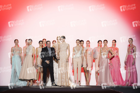 Hannibal Laguna Fashion Show auf der Mercedes-Benz Fashion Week Madrid AW 2017