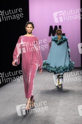 Marcos Luengo Fashion Show auf der Mercedes-Benz Fashion Week Madrid AW 2017