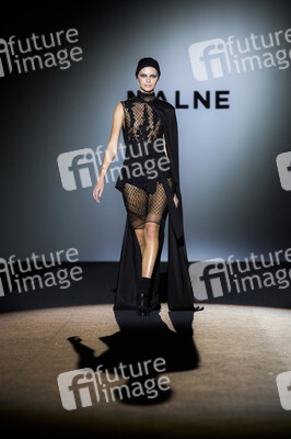 Malne Fashion Show auf der Mercedes-Benz Fashion Week Madrid AW 2017