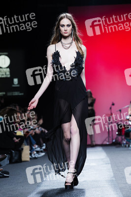 Juana Martin Fashion Show auf der Mercedes-Benz Fashion Week Madrid AW 2017