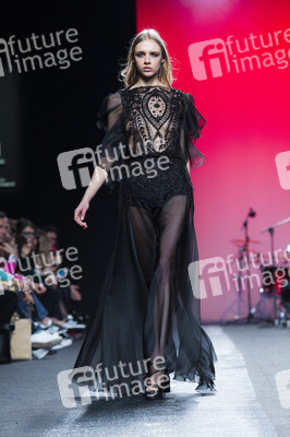 Juana Martin Fashion Show auf der Mercedes-Benz Fashion Week Madrid AW 2017