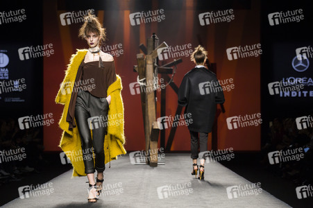 Ulises Mérida Fashion Show auf der Mercedes-Benz Fashion Week Madrid AW 2017