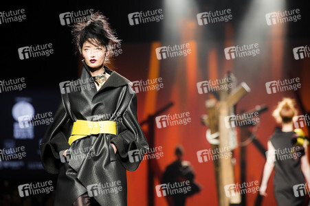 Ulises Mérida Fashion Show auf der Mercedes-Benz Fashion Week Madrid AW 2017