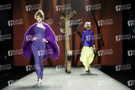 Ulises Mérida Fashion Show auf der Mercedes-Benz Fashion Week Madrid AW 2017