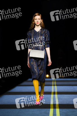 Moisés Nieto Fashion Show auf der Mercedes-Benz Fashion Week Madrid AW 2017
