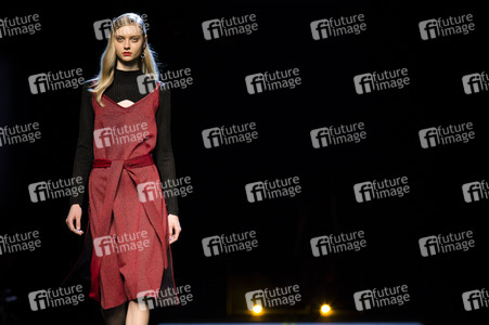 Moisés Nieto Fashion Show auf der Mercedes-Benz Fashion Week Madrid AW 2017