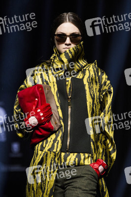 Alvarno Fashion Show auf der Mercedes-Benz Fashion Week Madrid AW 2017