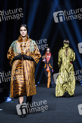 Alvarno Fashion Show auf der Mercedes-Benz Fashion Week Madrid AW 2017