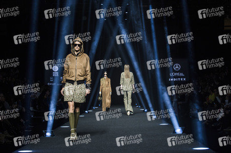 Alvarno Fashion Show auf der Mercedes-Benz Fashion Week Madrid AW 2017