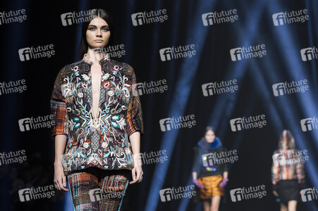 Alvarno Fashion Show auf der Mercedes-Benz Fashion Week Madrid AW 2017