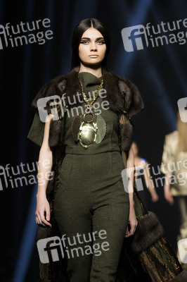 Alvarno Fashion Show auf der Mercedes-Benz Fashion Week Madrid AW 2017