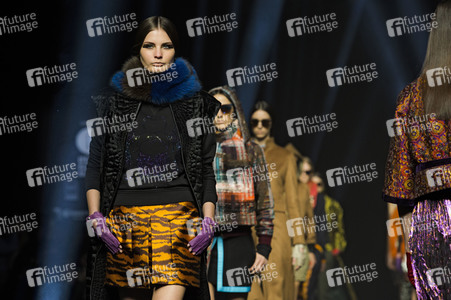 Alvarno Fashion Show auf der Mercedes-Benz Fashion Week Madrid AW 2017