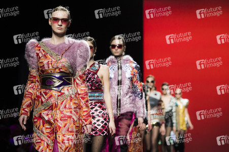 Custo Fashion Show auf der Mercedes-Benz Fashion Week Madrid AW 2017