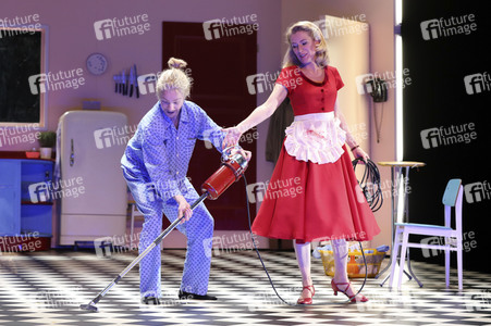 Fotoprobe 'Alles muss glänzen - The Homemaker' in Berlin