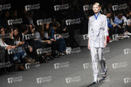 2nd Skin Fashion Show auf der Mercedes-Benz Fashion Week Madrid AW 2017