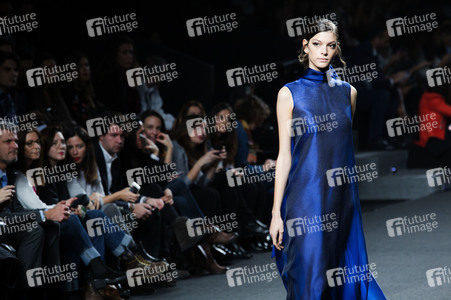 2nd Skin Fashion Show auf der Mercedes-Benz Fashion Week Madrid AW 2017