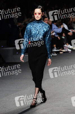 2nd Skin Fashion Show auf der Mercedes-Benz Fashion Week Madrid AW 2017