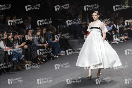 2nd Skin Fashion Show auf der Mercedes-Benz Fashion Week Madrid AW 2017