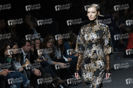 2nd Skin Fashion Show auf der Mercedes-Benz Fashion Week Madrid AW 2017