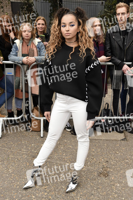 Topshop Unique Fashion Show, London Fashion Week AW17