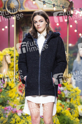 Jorge Vázquez Fashion Show auf der Mercedes-Benz Fashion Week Madrid AW 2017