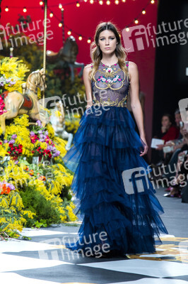 Jorge Vázquez Fashion Show auf der Mercedes-Benz Fashion Week Madrid AW 2017