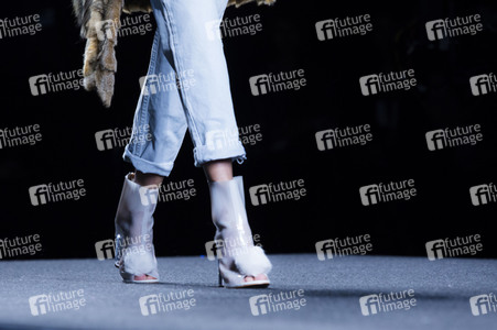 Jesús Lorenzo  Fashion Show auf der Mercedes-Benz Fashion Week Madrid AW 2017