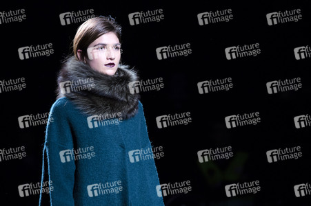Jesús Lorenzo  Fashion Show auf der Mercedes-Benz Fashion Week Madrid AW 2017