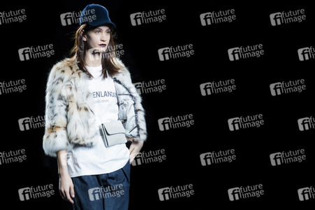 Jesús Lorenzo  Fashion Show auf der Mercedes-Benz Fashion Week Madrid AW 2017
