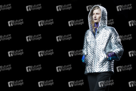 Jesús Lorenzo  Fashion Show auf der Mercedes-Benz Fashion Week Madrid AW 2017