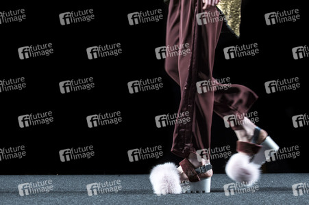 Jesús Lorenzo  Fashion Show auf der Mercedes-Benz Fashion Week Madrid AW 2017
