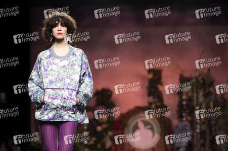 Francis Montesinos Fashion Show auf der Mercedes-Benz Fashion Week Madrid AW 2017