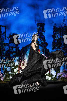 Francis Montesinos Fashion Show auf der Mercedes-Benz Fashion Week Madrid AW 2017