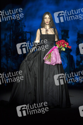 Francis Montesinos Fashion Show auf der Mercedes-Benz Fashion Week Madrid AW 2017