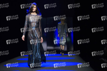 Esther Noriega Fashion Show auf der Mercedes-Benz Fashion Week Madrid AW 2017