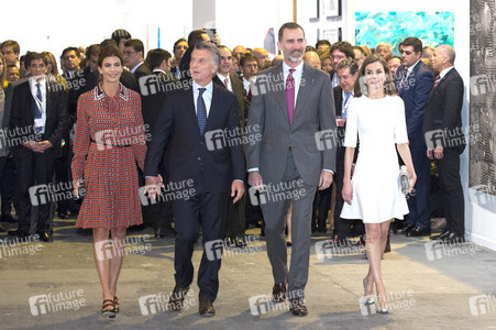 Die spanischen Royals auf der Kunstmesse ACRO in Madrid