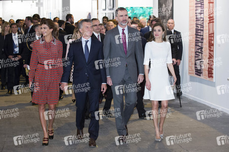 Die spanischen Royals auf der Kunstmesse ACRO in Madrid