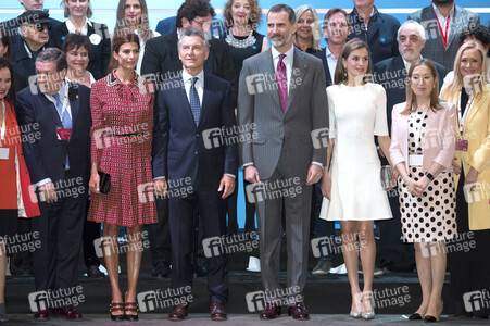 Die spanischen Royals auf der Kunstmesse ACRO in Madrid