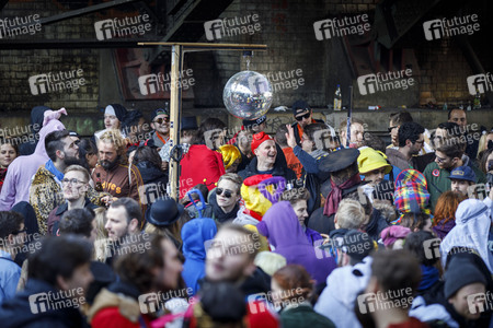 Weiberfastnacht in Köln